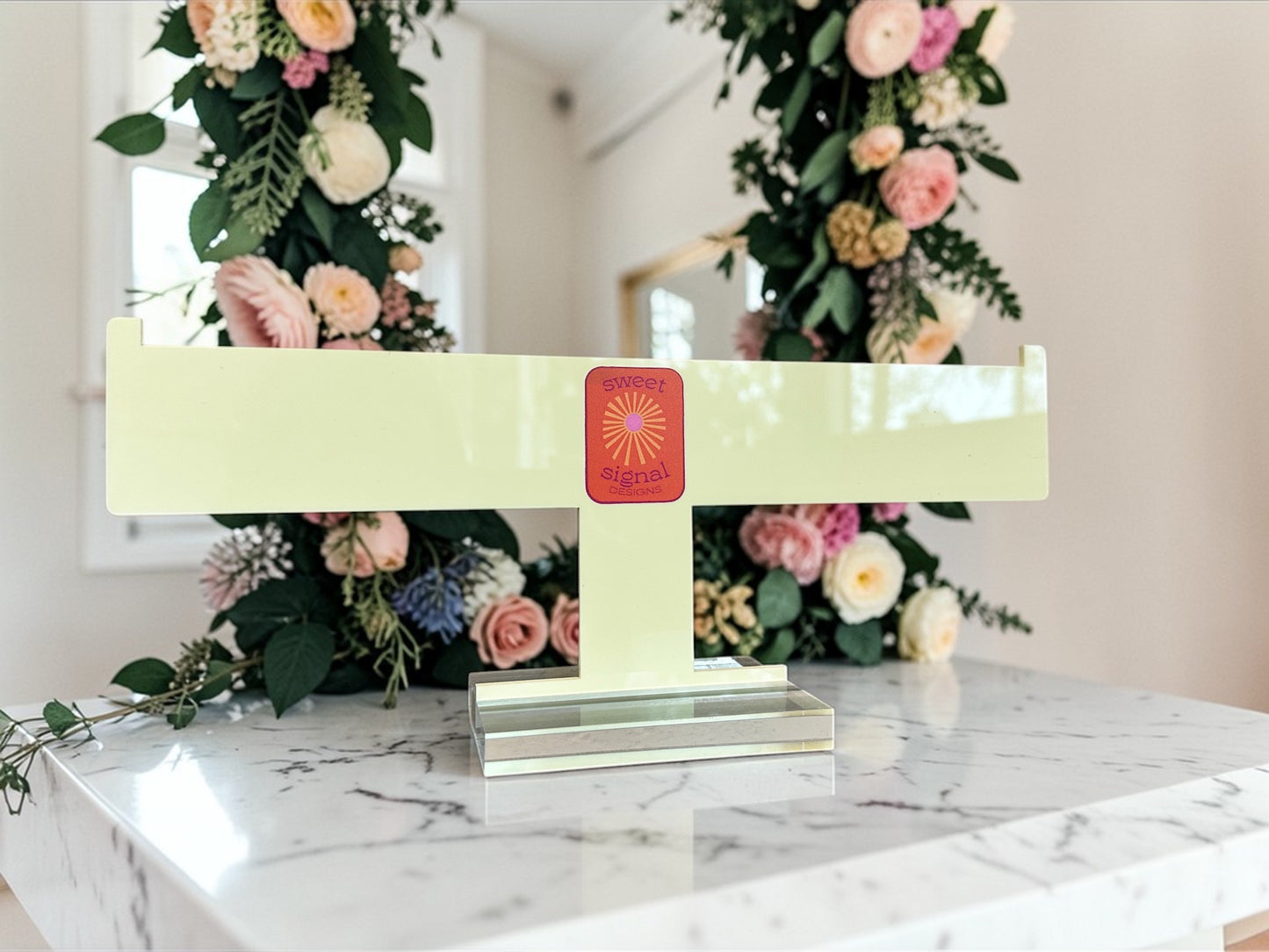 Acrylic Bracelet Holder with your Logo Printed