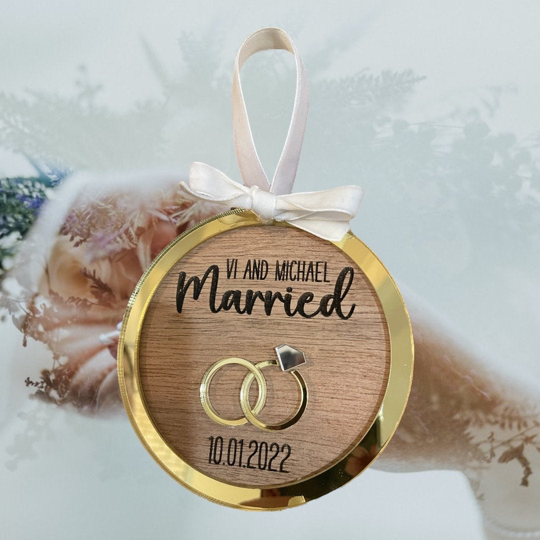 Wedding Date Ornament, Marriage Wood and Acrylic Hanging Ornament, Anniversary Date