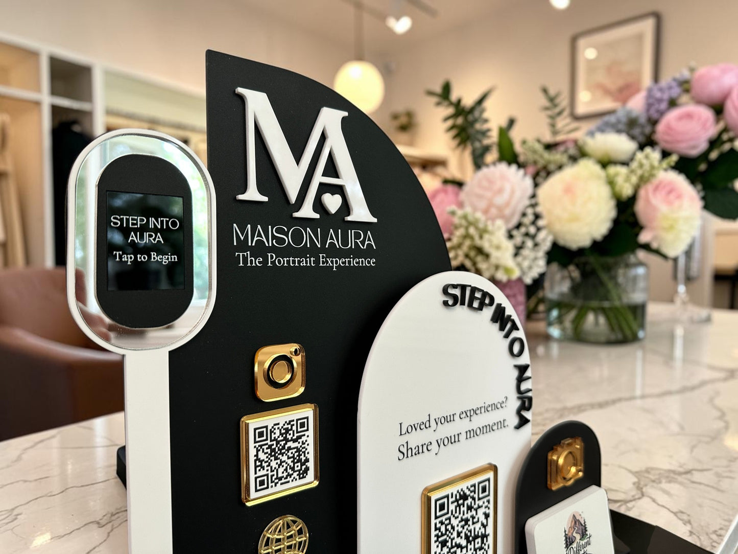 Triple Arch Photobooth Three QR Code Display with Business Card Holder (Wording on screen)
