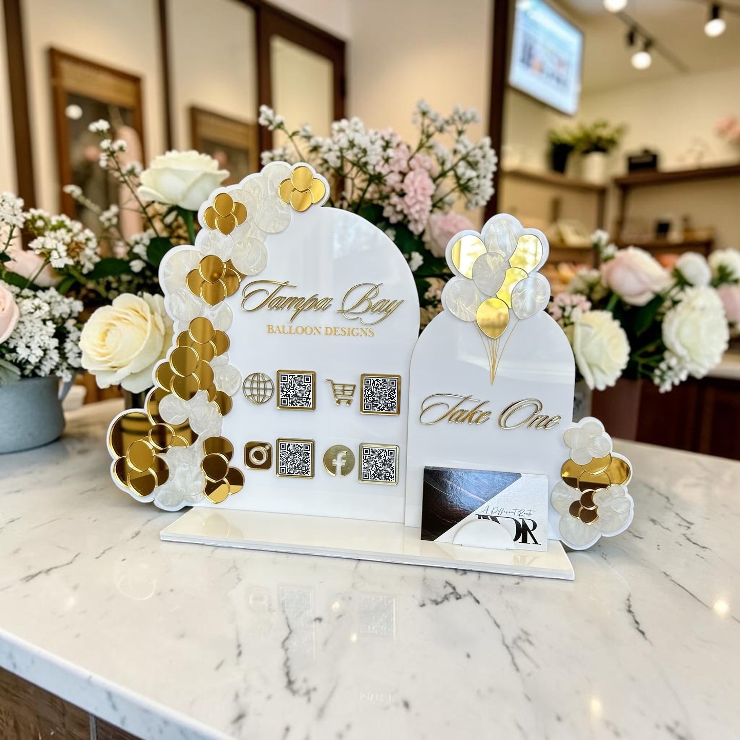 Custom Balloon QR Code Sign with Business Card Holder – Vendor Event Acrylic Display