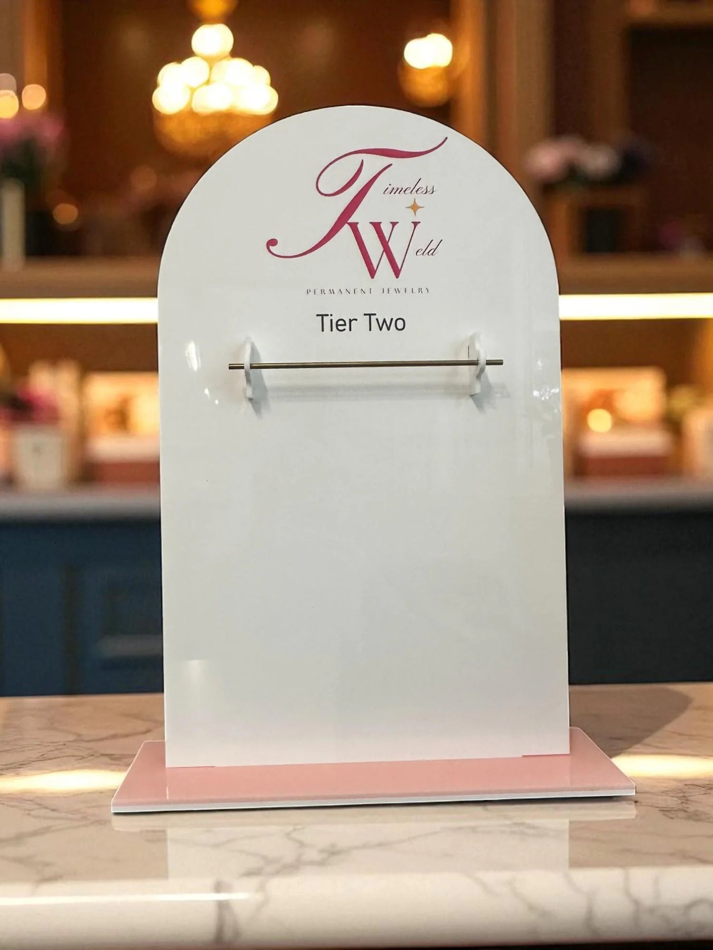 Triple Arch Chain Display Set